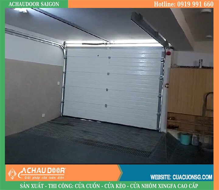 Cửa Cuốn Austdoor Overhead Trượt Trần Bền Đẹp Giá Tốt