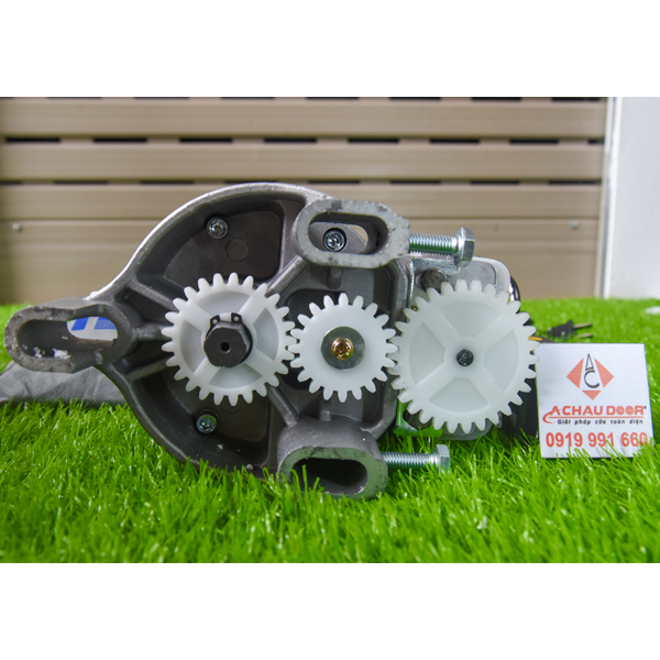 Motor cửa cuốn MITECAL 800KG mạnh mẽ bền bỉ giá tốt