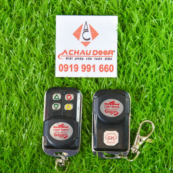Remote cửa cuốn 350MHz chính hãng bảo hành dài hạn giá tốt