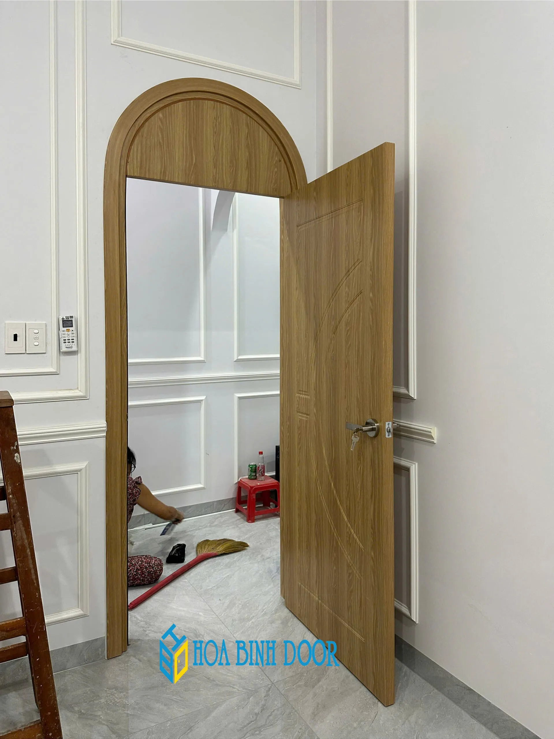 Cửa hàng bán Cửa Vòm Nhựa Composite HB V0652PT  loại tốt